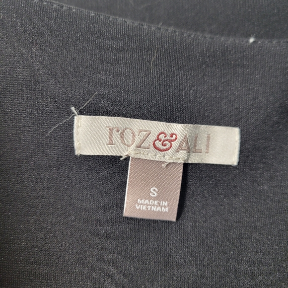 Womans Roz & Ali for Dress Barn Black Skirt Elastic panels at the waist Size Sm - Picture 4 of 6